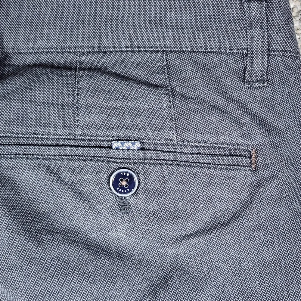 Ted Baker Chino Pants Mens 34L Slim Fit Micro Pattern Charcoal Grey Like New